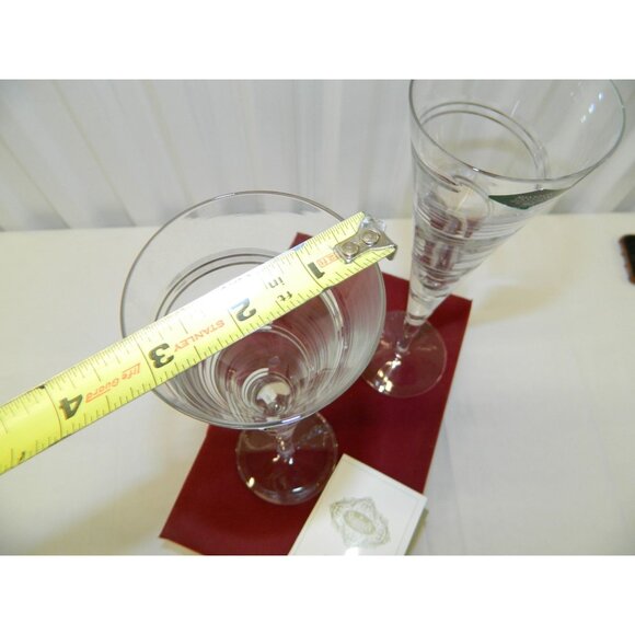 Shannon Crystal Godinger Champagne Flutes Set Of 2 In Red Satin-Lined Gift Box - Picture 5 of 14